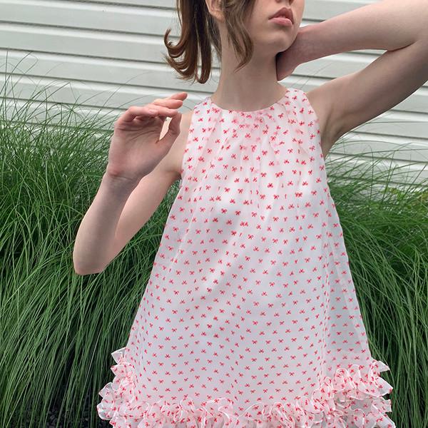 MORN Cloud Romantic sweet little bow print ruffled A-line vest dress