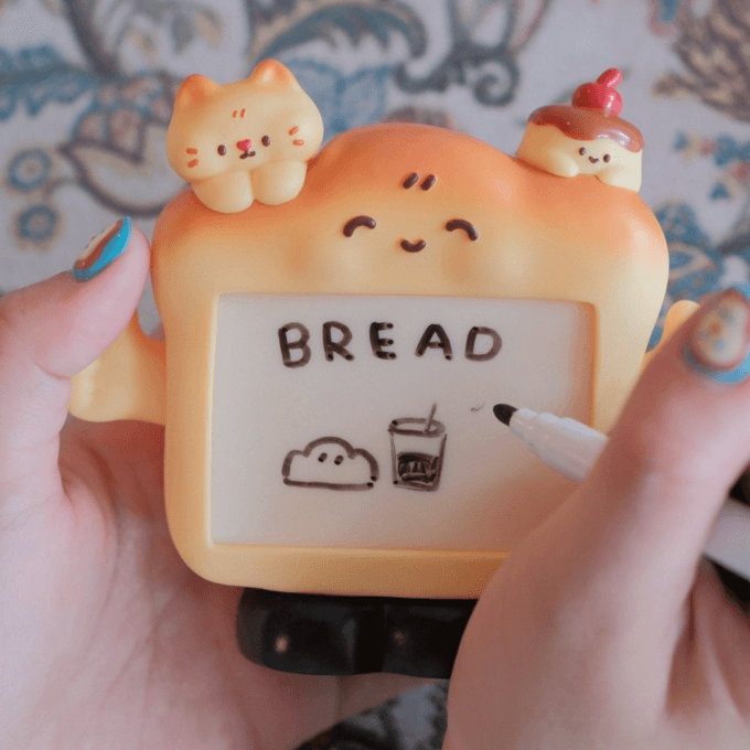 포코토이 Bread message board