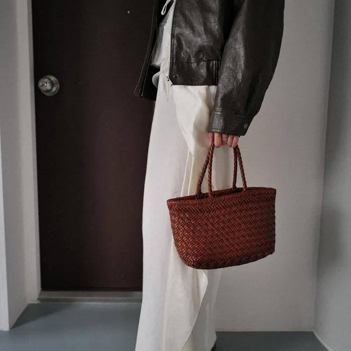 Gardener Basket_Bernett Tote Bag
