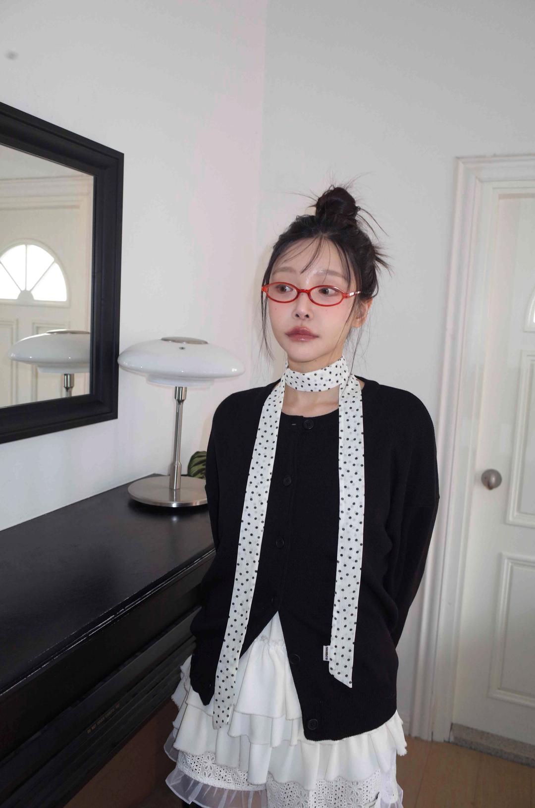 dot seersucker long scarf (ivory)