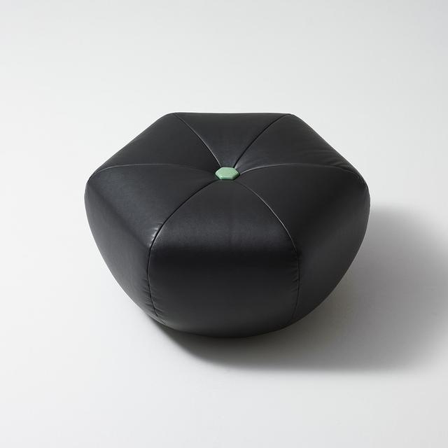 JOKDURI STOOL (BLACK)