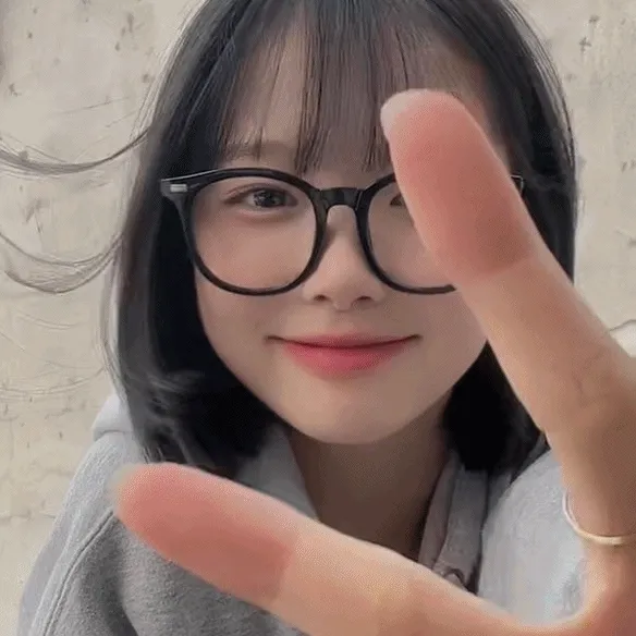 [후기1.3만/맞춤 피팅] 휘뚜루마뚜루 데일리 뿔테 안경 블루라이트 차단