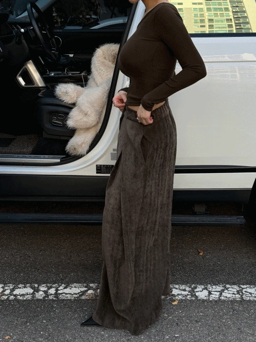 헤링본 핀턱 슬랙스