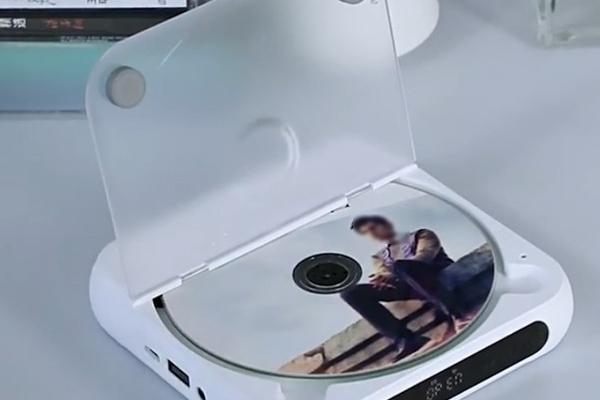 [해외] 충전식 무선 블루투스 CD플레이어 휴대용 포터블 미니플레이어 KC918