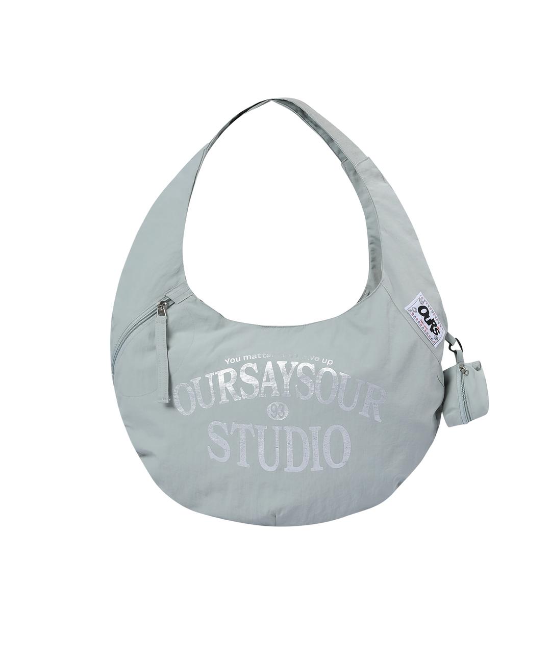 아워 스튜디오 숄더백 연그레이