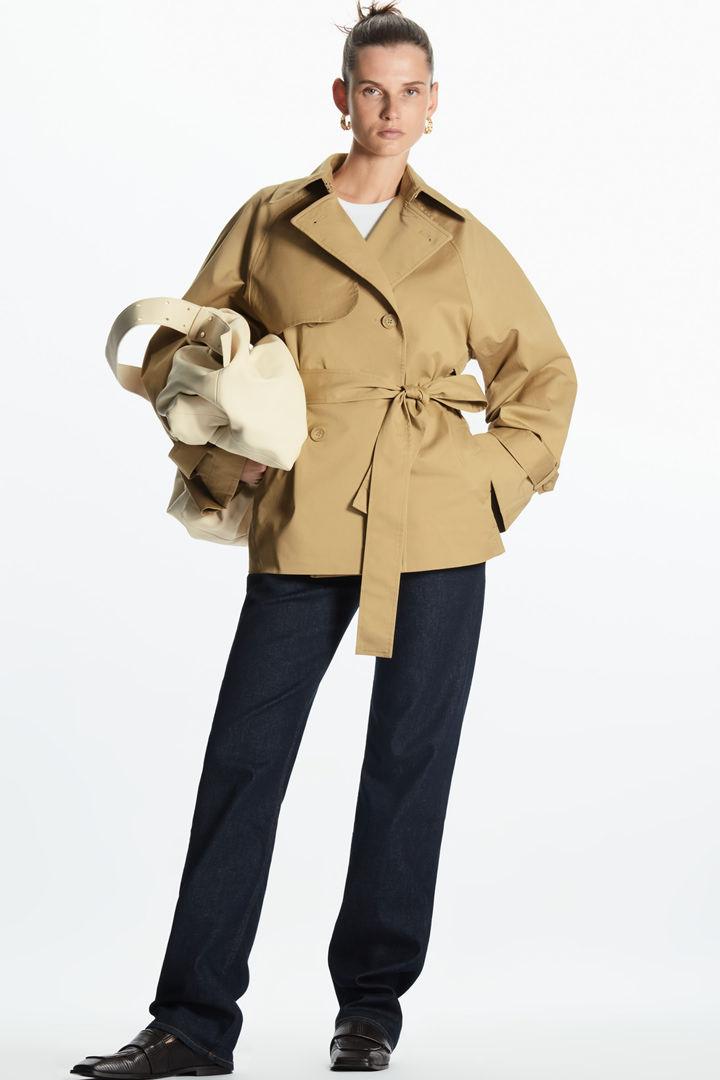 레귤러 핏 쇼트 트렌치코트