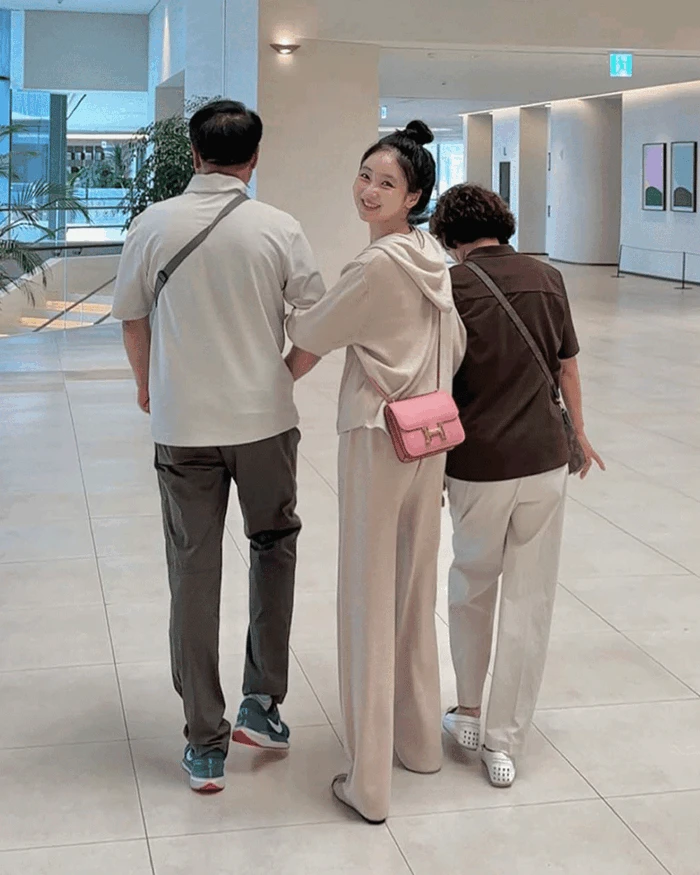 투웨이 핀턱 후드세트(7 col)