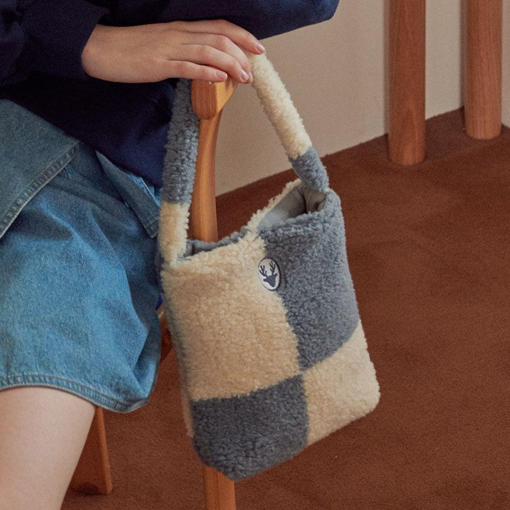Checkerboard fur bag_ sky blue