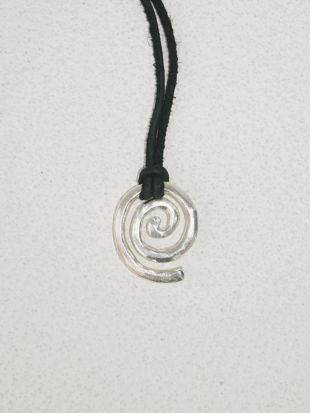 VOLTEX STRING NECKLACE