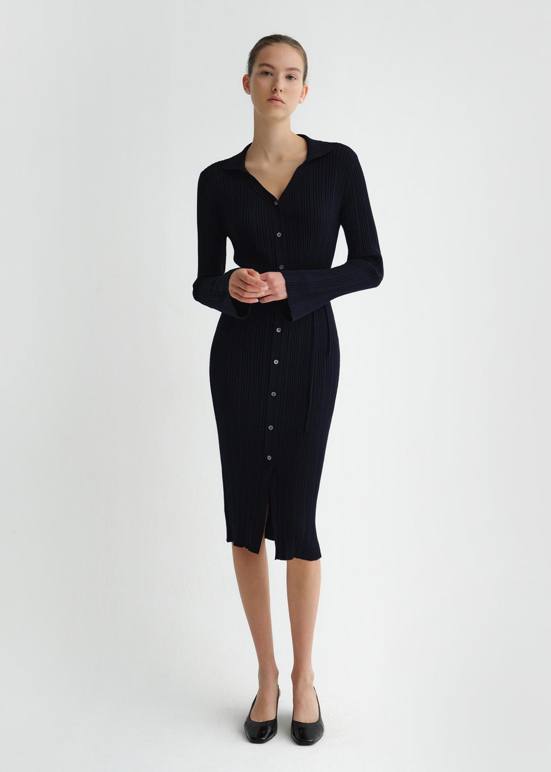 엘리 리브드 니트 드레스