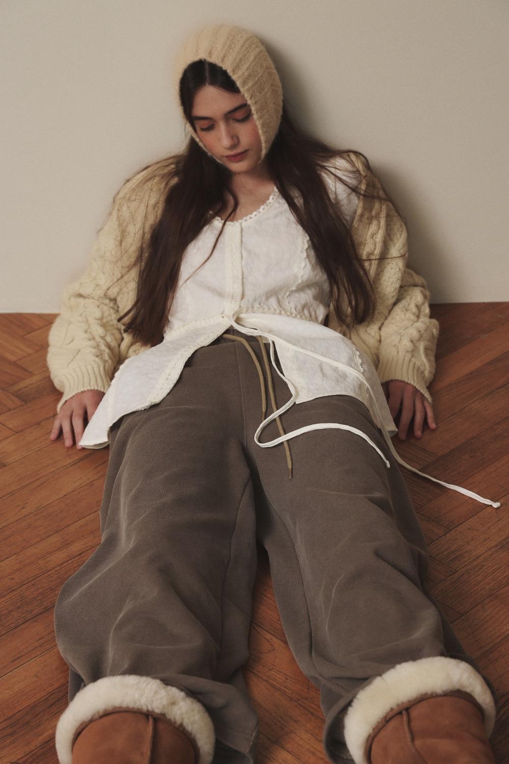 Saalty-Pig Fold Wide Pants / Brown