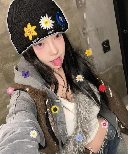 Nativity MM Beanie in black