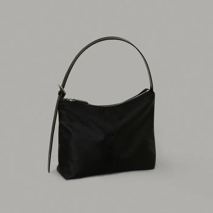 Nylon shoulder bag (Black)