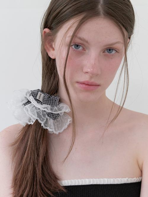 gingham check lace scrunch