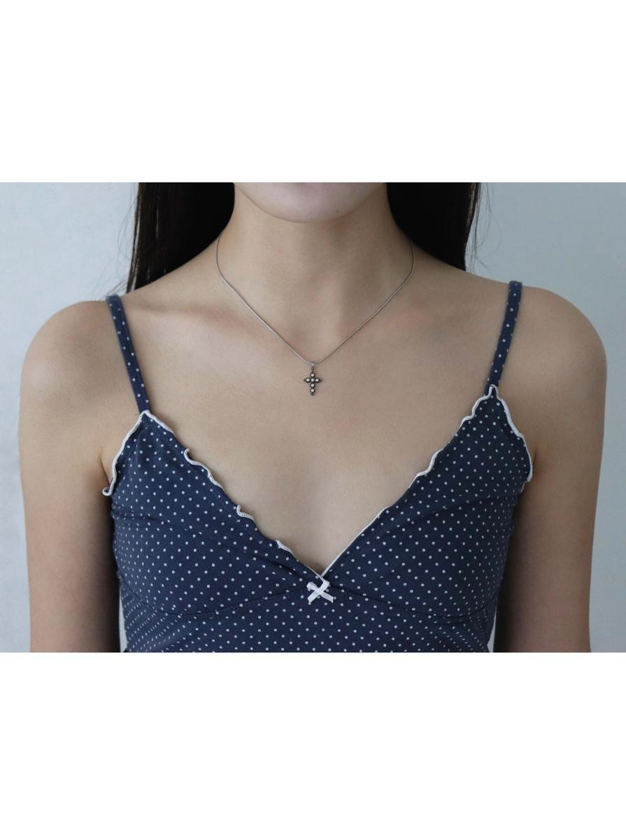 [88AE] CROSS PENDANT NECKLACE (PEARL)