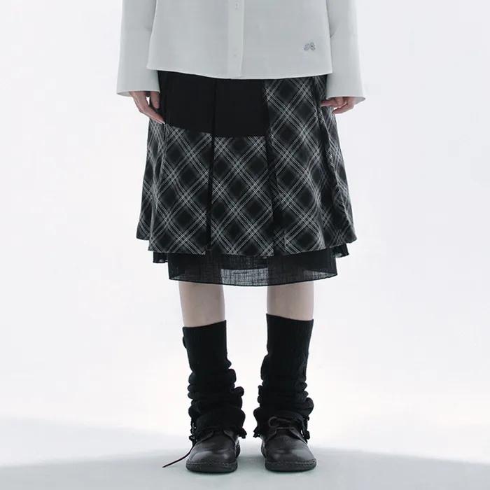 Check pleats midi skirt (Black)