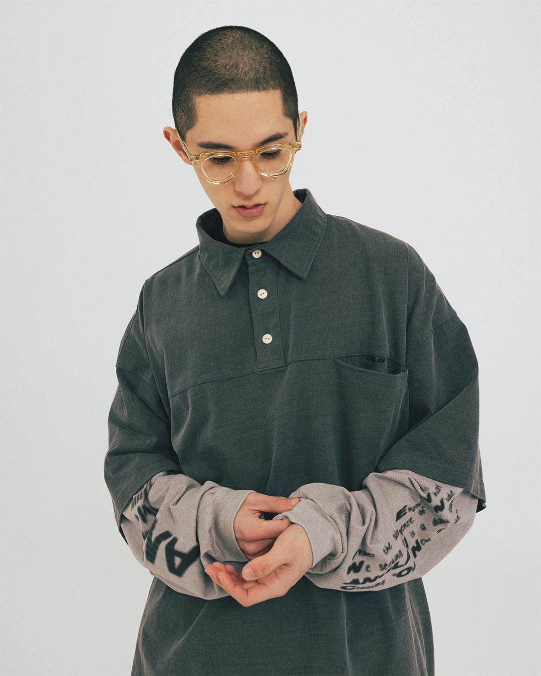 [AG] Typo Print Layered Rugby Shirt - Washed Grey