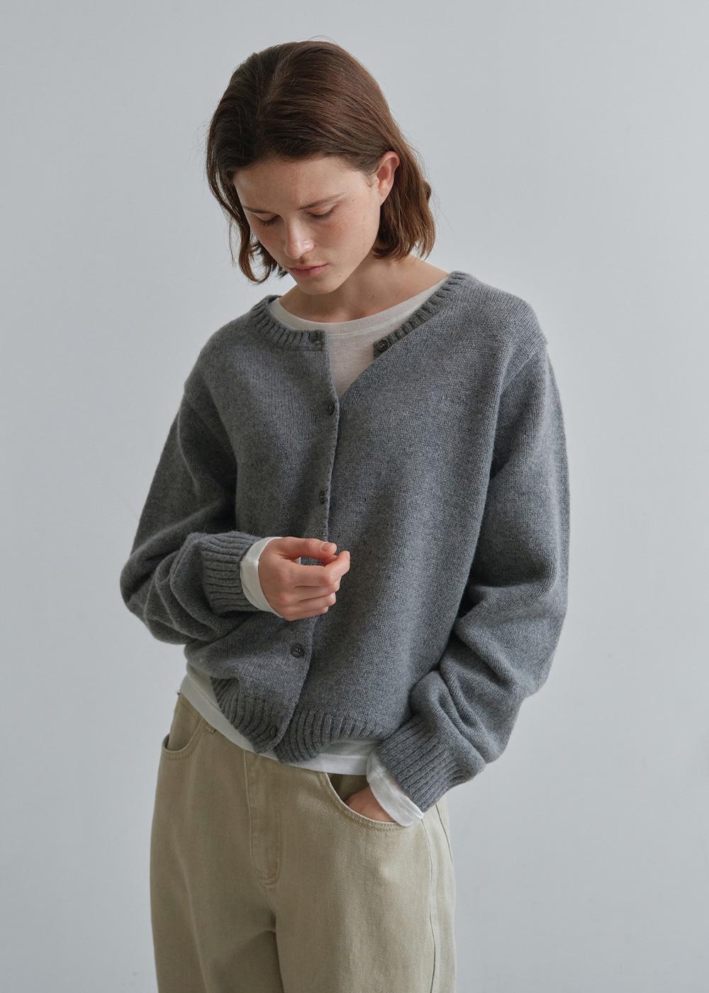 [예약배송] Baby alpaca cardigan (charcoal grey)