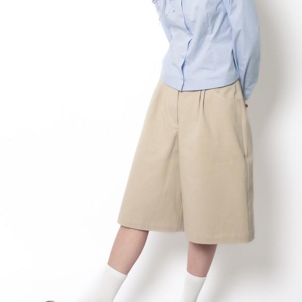 BERMUDA SHORTS (BEIGE)