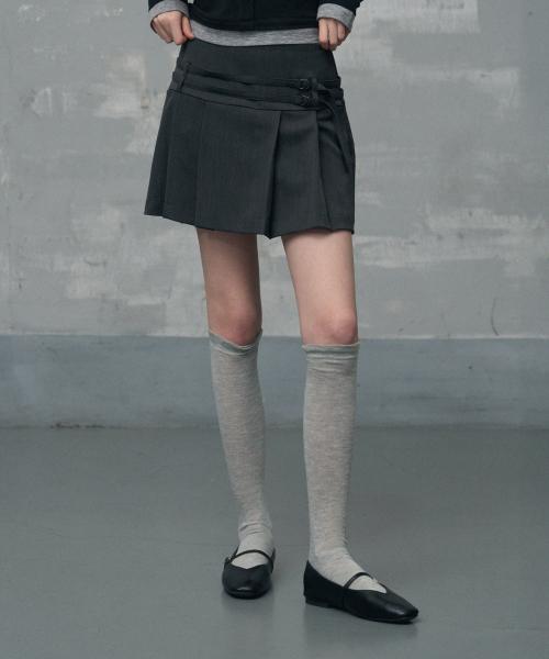 더블 스트랩 플리츠 미니 스커트 [CHARCOAL]