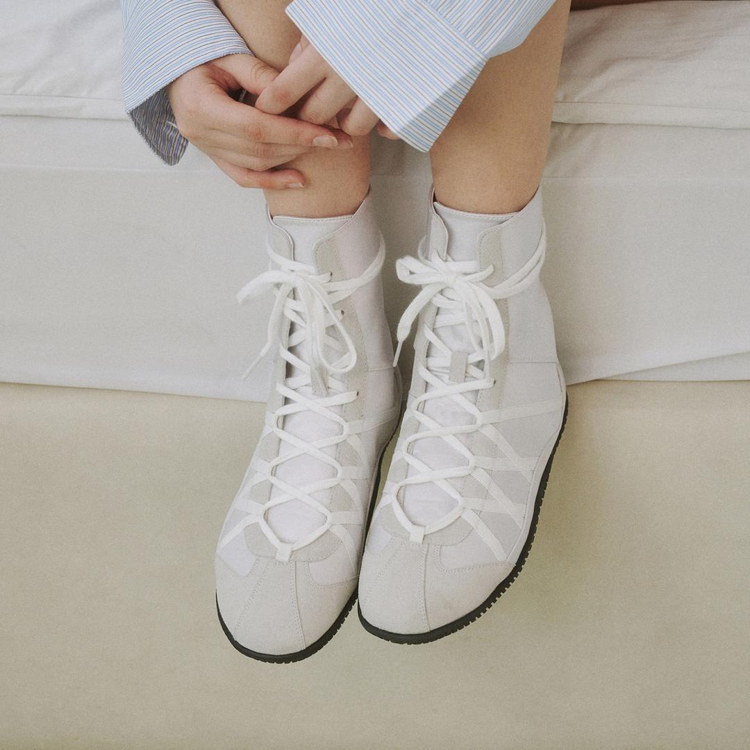 솔트앤초콜릿 (10/4 예약배송) 리네아 하이탑 스니커즈 412430011 (2cm/3colors)