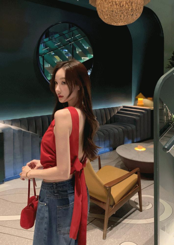 백 오픈 탑 블라우스