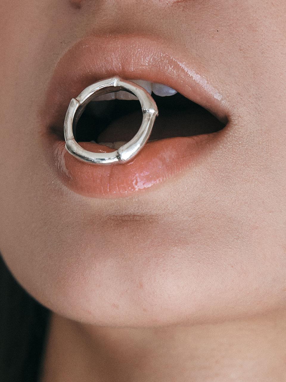 VINE RING