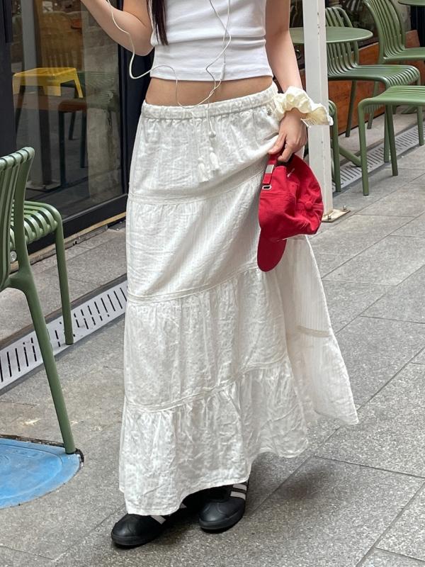 Dobby Long Tiered Skirt