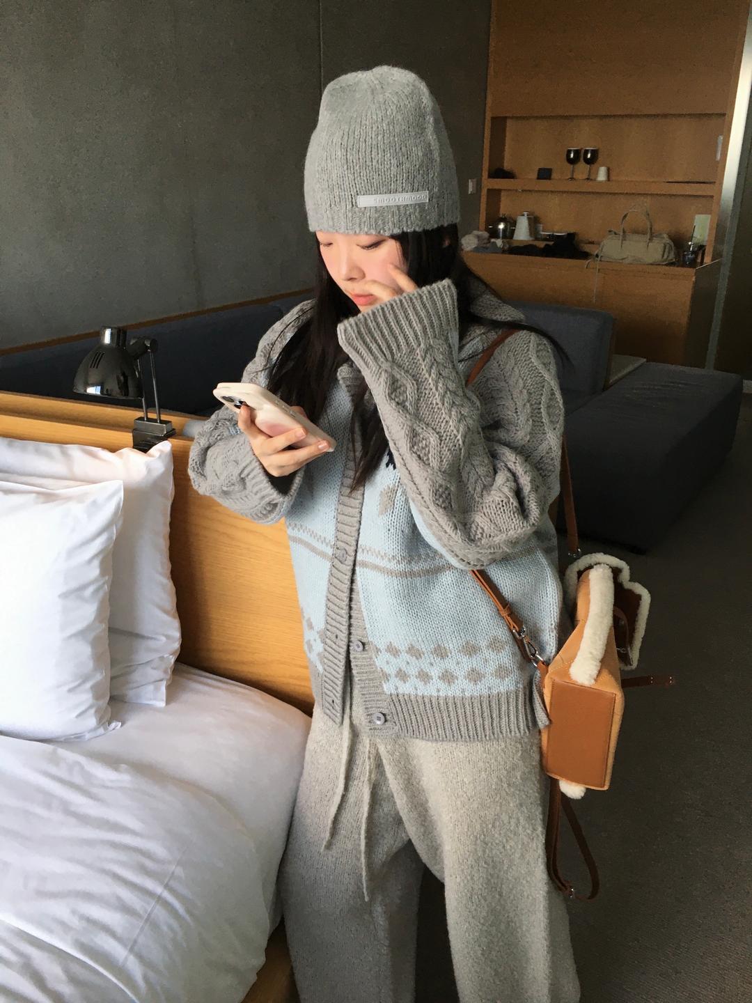 노르딕 울 가디건