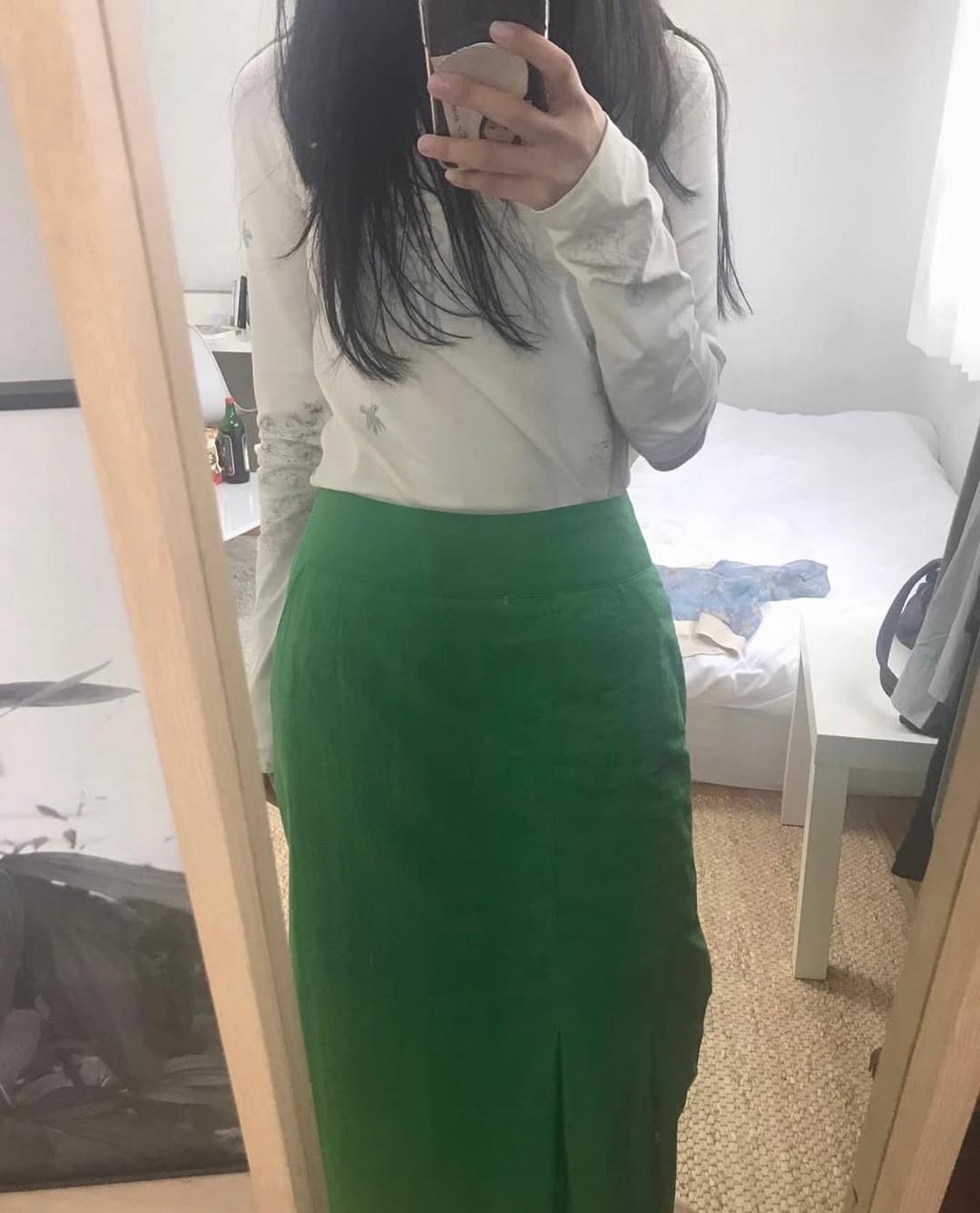 Wnderkammer Green Skirt | 후루츠패밀리