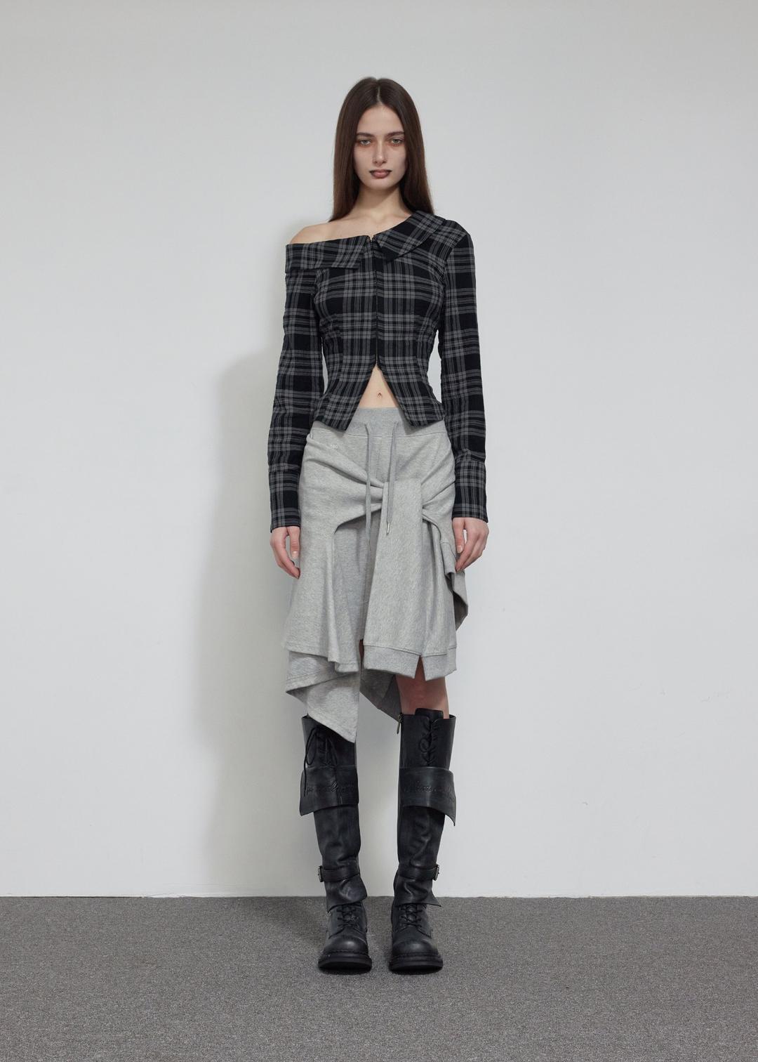 ONE SHOULDER SLIM-FIT SHIRT, CHECK BLACK