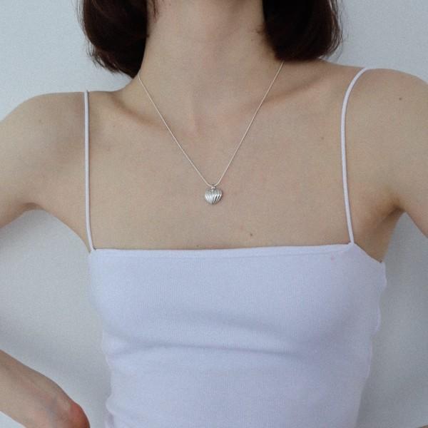 SHELL HEART NECKLACE (SNAKE CHAIN VER.)