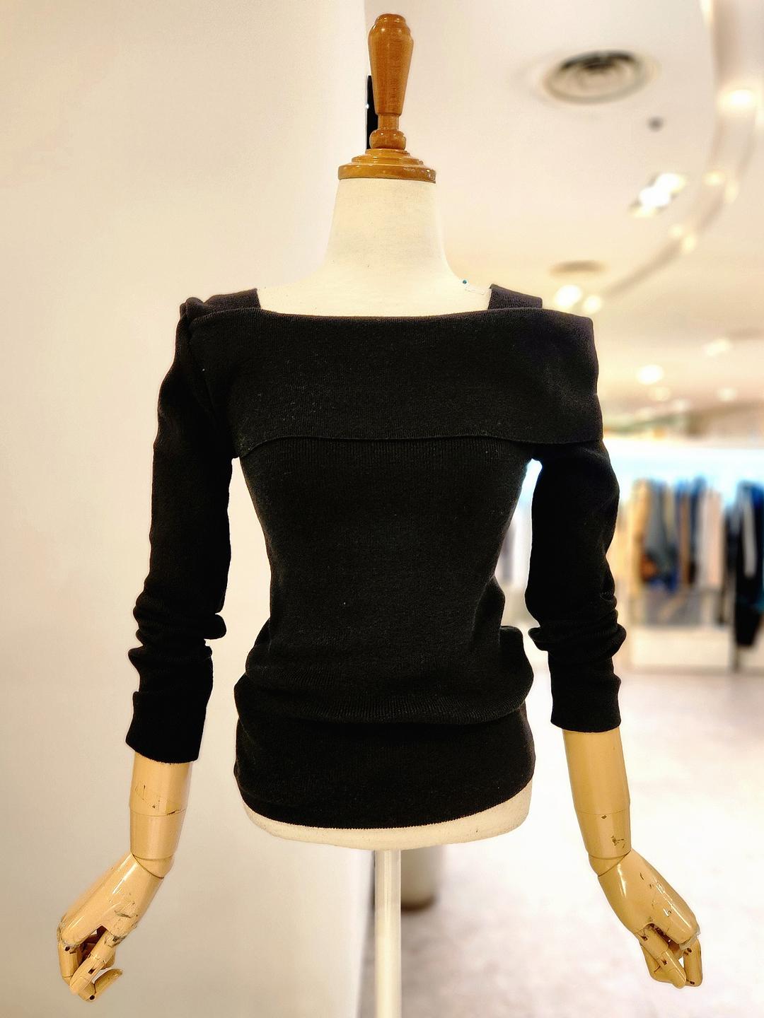 왼오프숄더니트(JNDKT1018B),2color