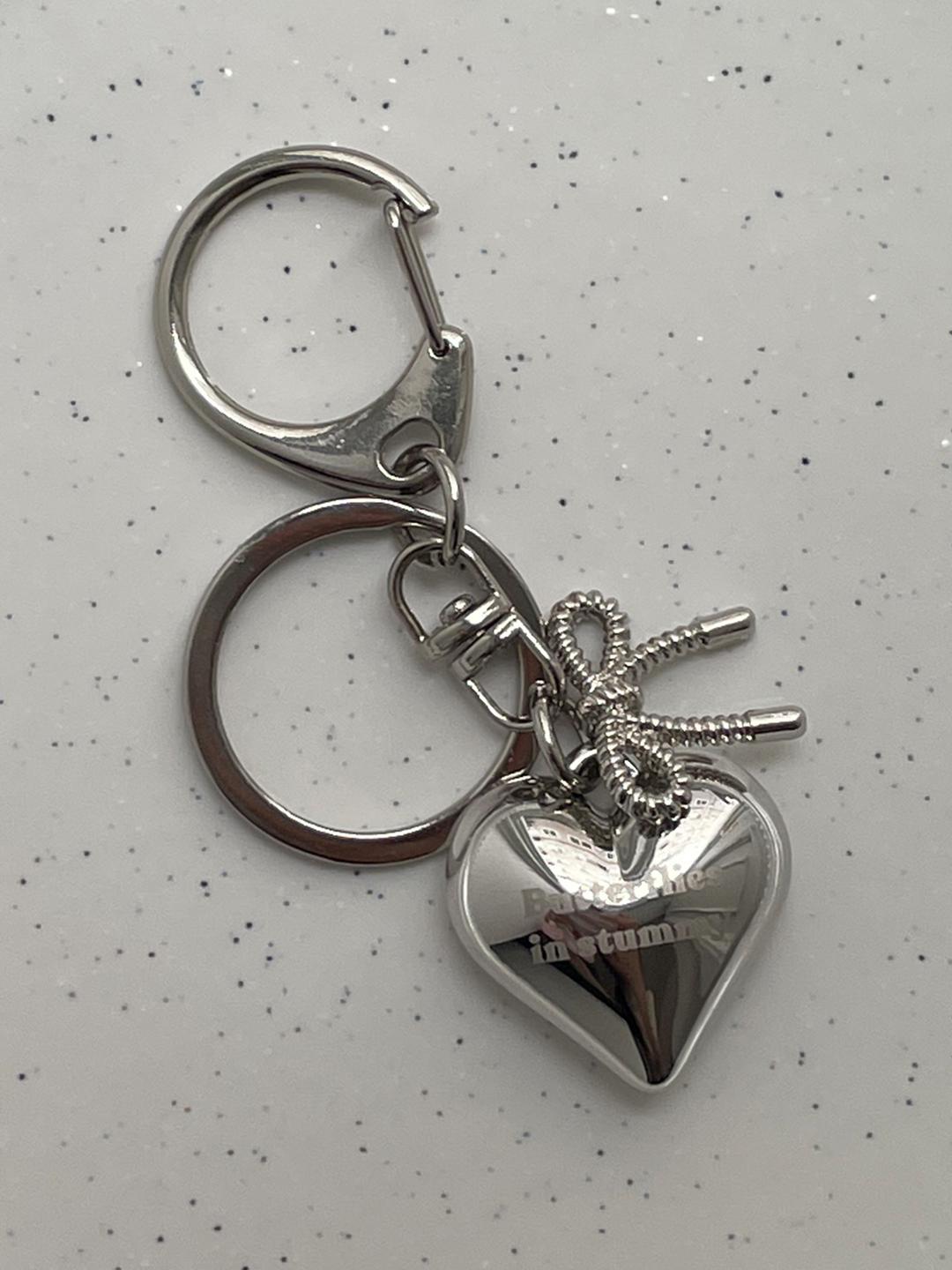 Love ribbon keyring