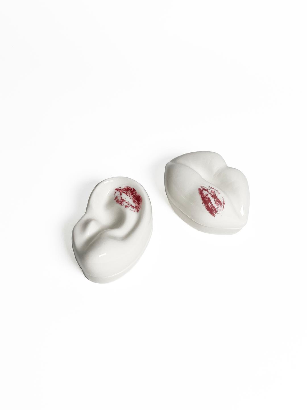 Lip/Ear case Kiss