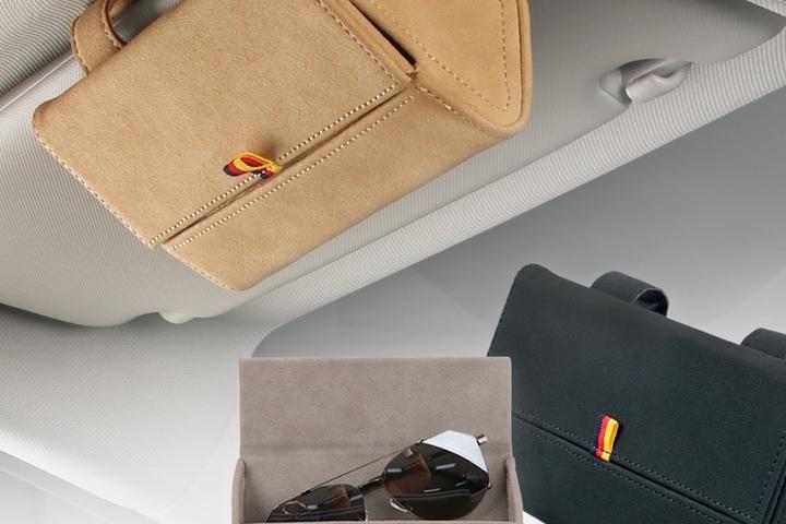 [10%쿠폰]차량용 선글라스 스웨이드 케이스 안경 보관함 거치대 클립 수납 파우치