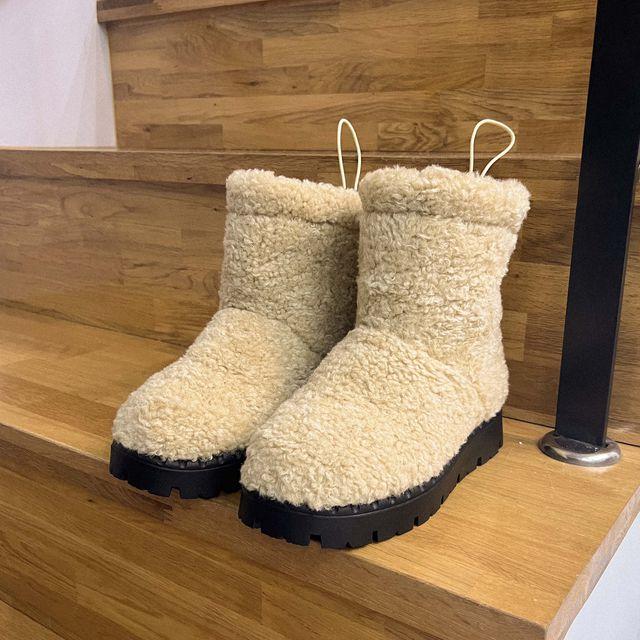 (3color) 양털 퍼 뽀글이 둥근코 스트링 어그 숏 통굽 부츠 겨울 방한 신발 2cm 굽
