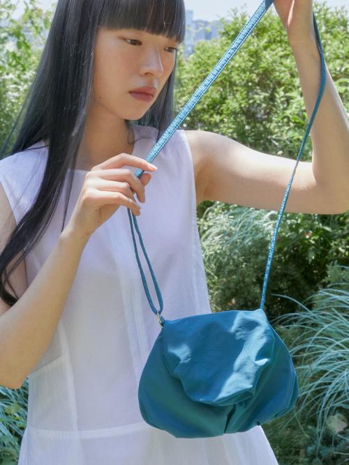 Blooming Cross Bag_Deep Blue