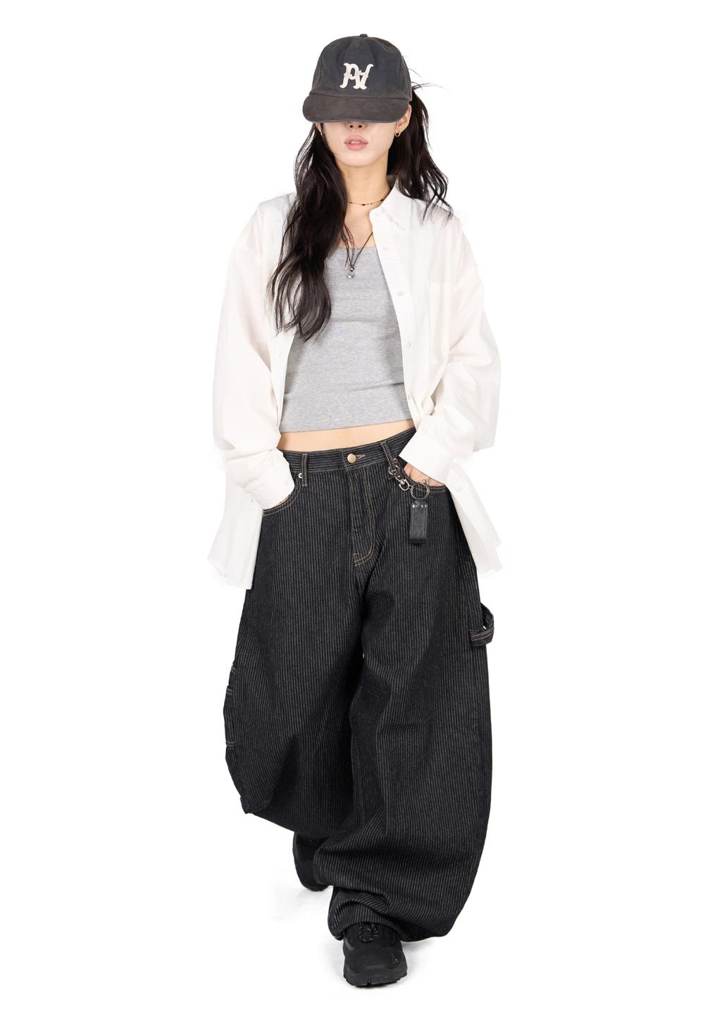 PATCHED STRIPE BALLOON JEANS*추석 이후 순차출고*