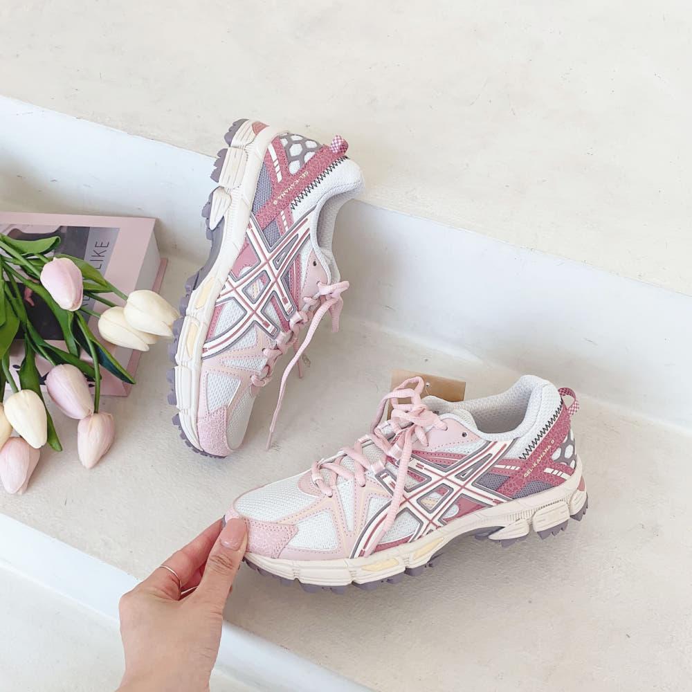 아식스 젤 카하나 8 핑크 그레이 우먼 1012A978-103