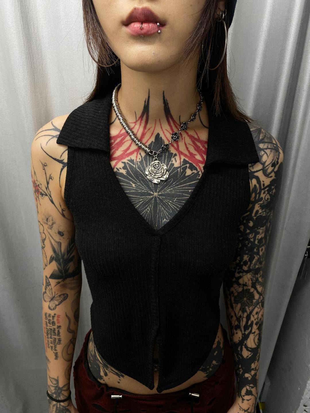 [YYK MADE] Black Rose and Steel Necklace