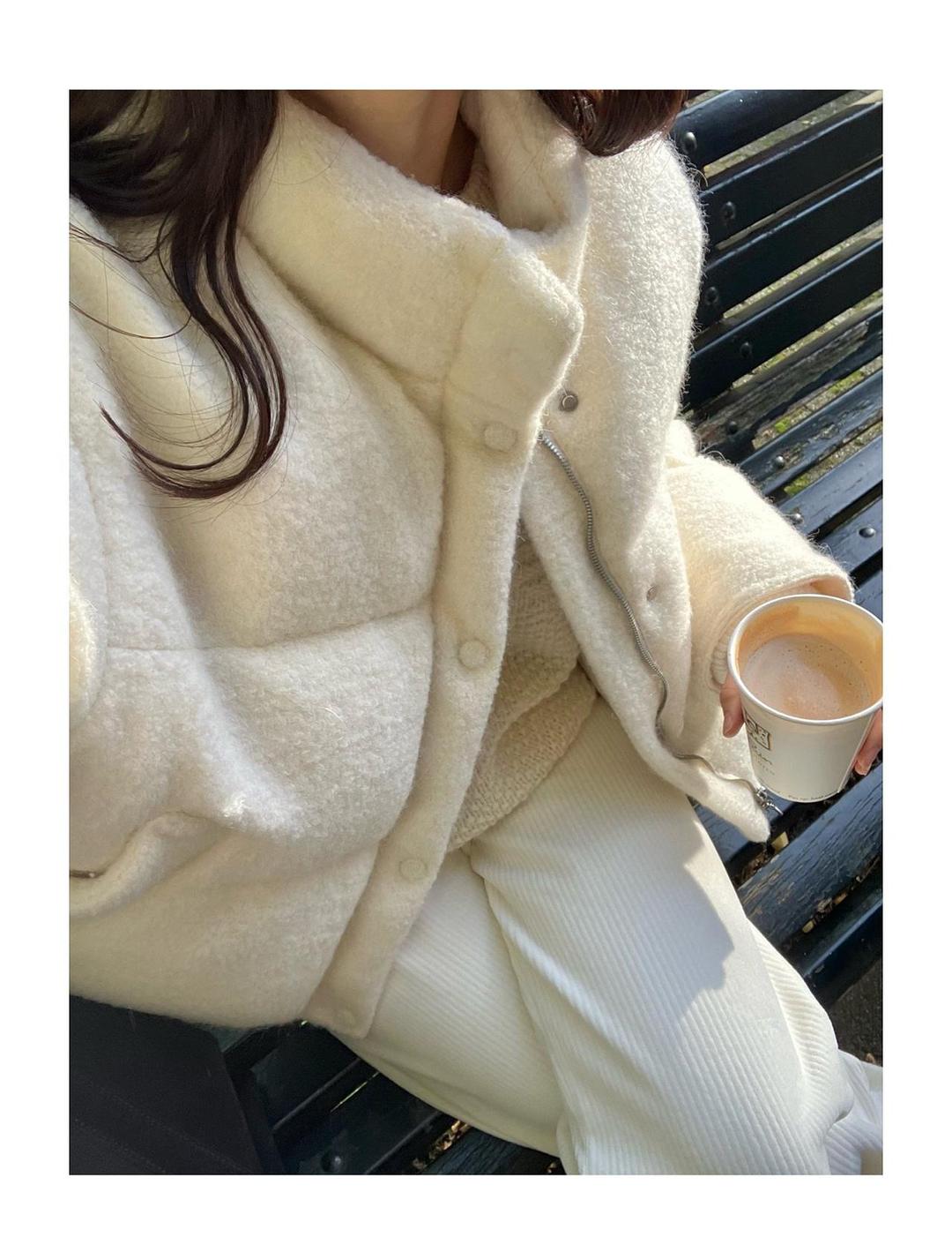 비엔느 [쿠폰] Verveine 버베인 빅벤 알파카 트위드 구스다운 숏 패딩 점퍼 (ivory) 주문폭주/3주소요