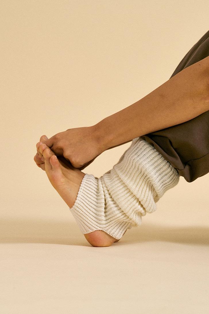 Dhyani leg warmer (Coconut cream)