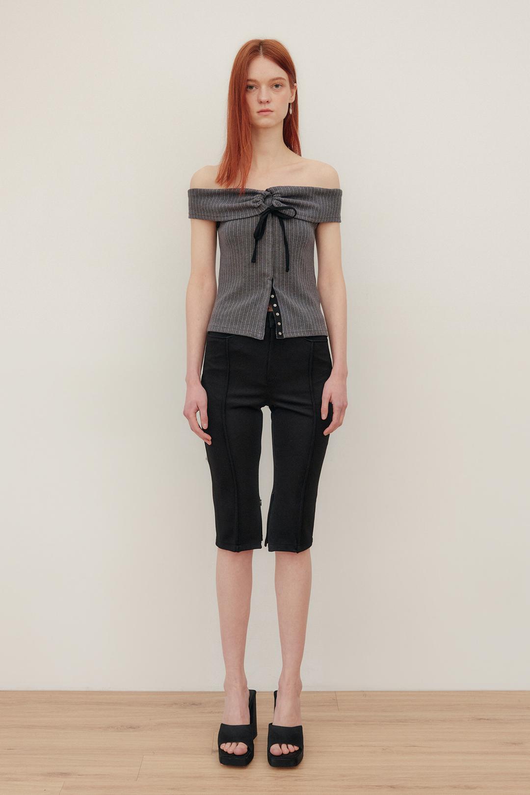 ZIP POINT MIDI SHORTS - BLACK