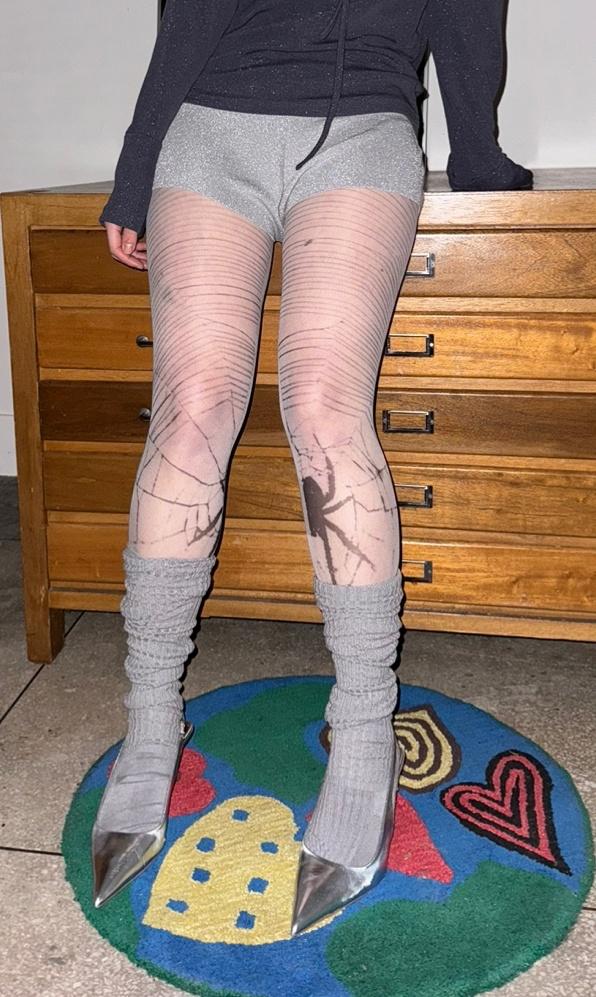 캐슈 거미줄 프린트 스타킹