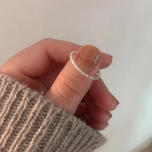 925실버 러프컷팅 포인트 심플 은반지