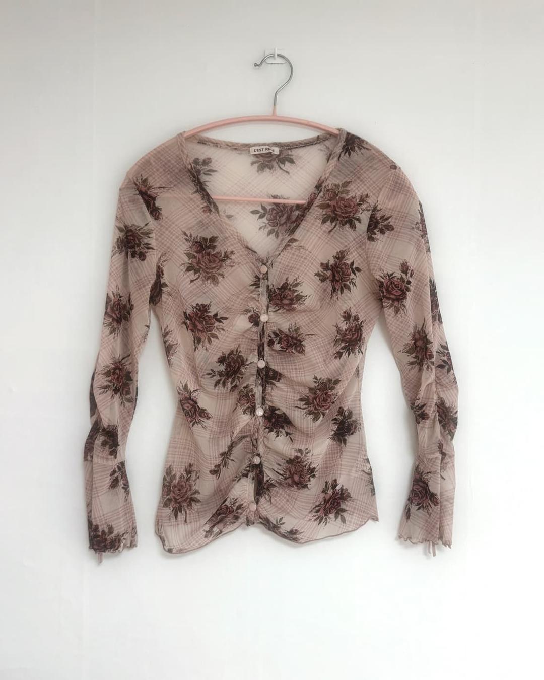 레스트로즈 장미 레이스 셔링 블라우스 | 후루츠패밀리