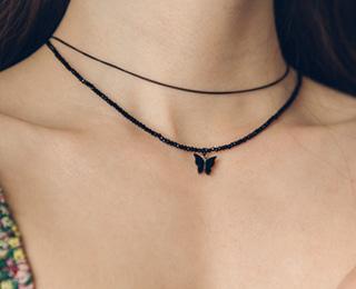 판타스틱플래닛 black butterfly necklace
