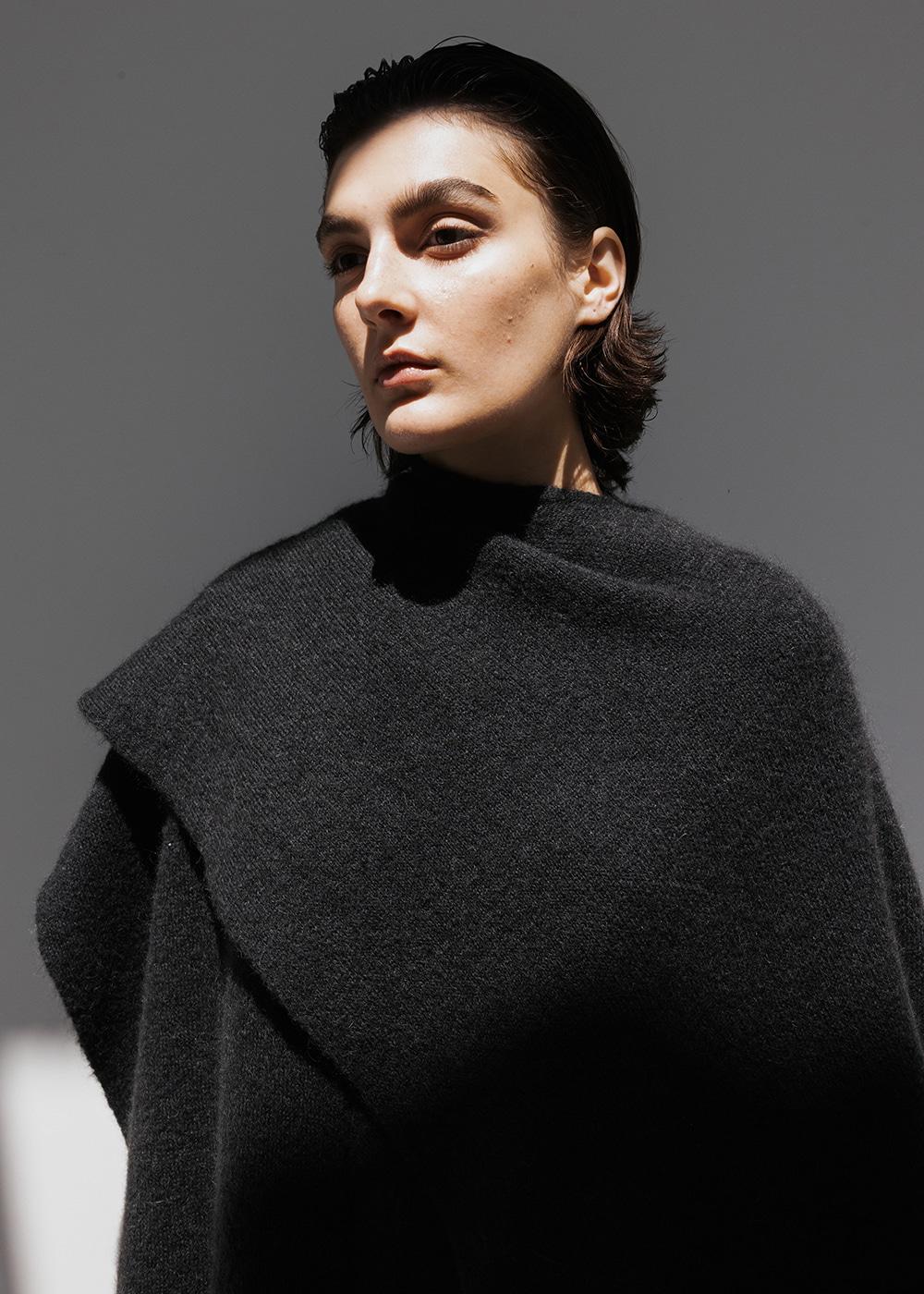 Italy Kid Mohair Muffler_Charcoal