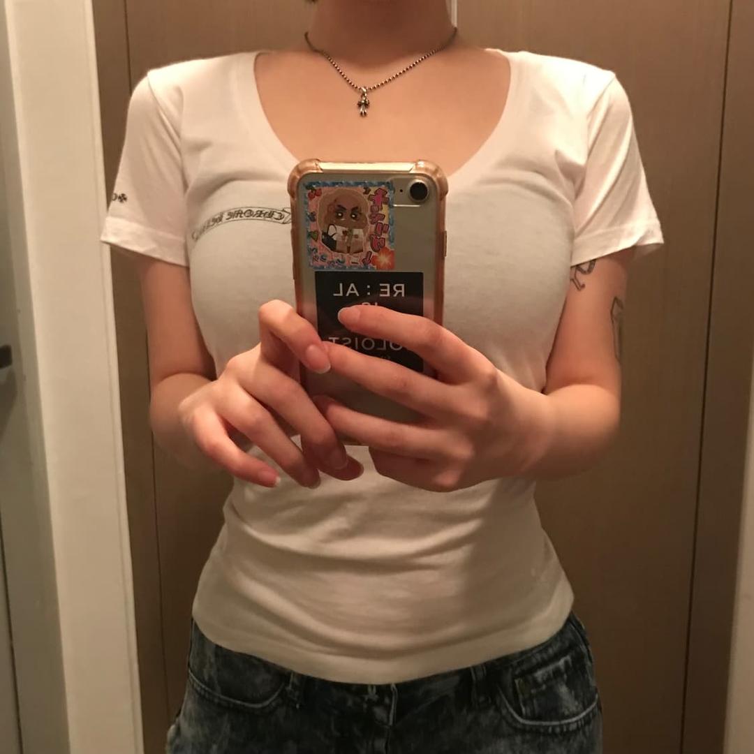 크롬하츠 브이넥 반팔 | 후루츠패밀리
